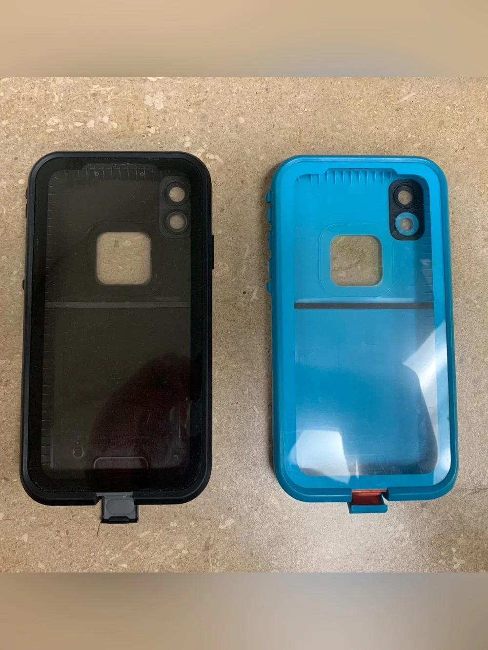 “2” LifeProof Waterproof iphone XR Phone Cases- Black & Blue